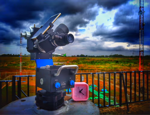 Item #54508763881157367673149213815667394689089748702813653543215535298572802064385 Media