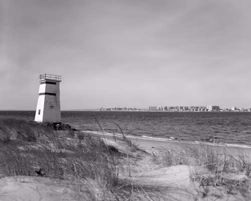 Item #18212404413895954310919358682195627458046882463252365268234032122108760293377 Media