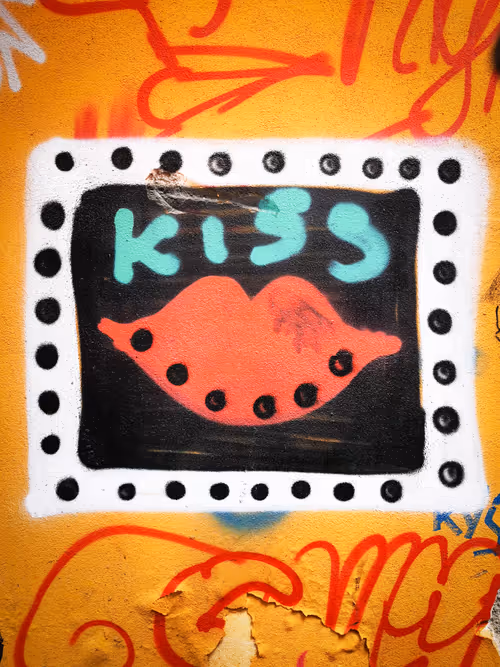 Item #104556018703380285594422033848577924912397703631022878616453807831075354836993 Media