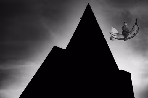 Item #92431077140187228362821484872989453935578209270830409083716725530789628870657 Media