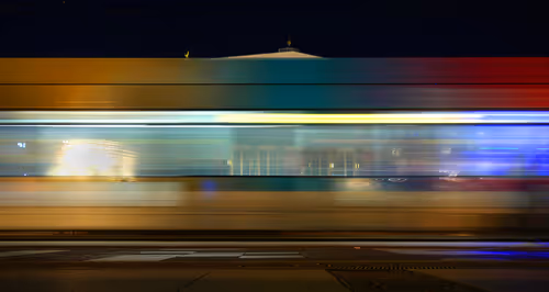 Item #40160686583094733528677484039903516258611509642019211679321071408891677376513 Media