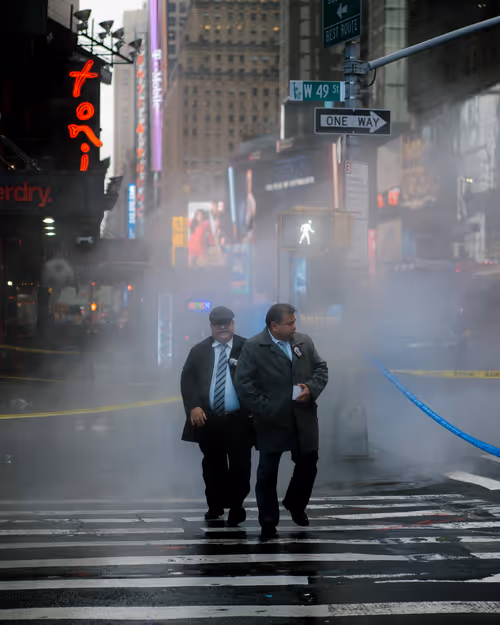 Item #26496075620781707602062900041822142517414676884450269992691667287995590901761 Media