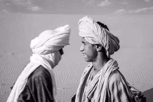 Item #68105596077403397576632382464572645722713562102466562667551685158903115415553 Media