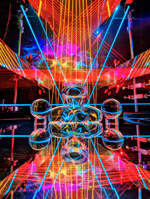 Item #96411404270411630011805465829937472202791055188445154106171930268896205996033 Media