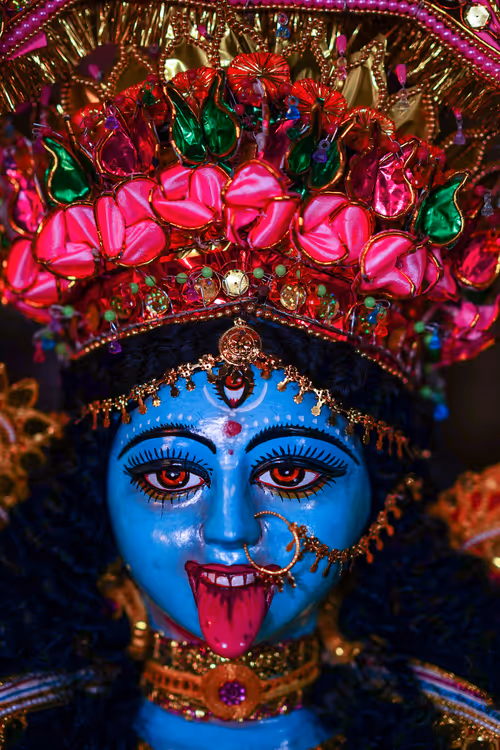 Item #111967298880677850776338953237010740789331740215054614070670721318214655016961 Media