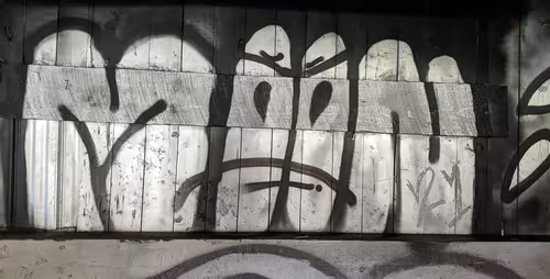 Item #114424265295898084110750383364550301388893358923457410416305229128040060026881 Media