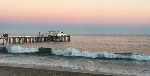 Item #59132355562186324700850821844442436394047262304885251221794294023800641028097 Media