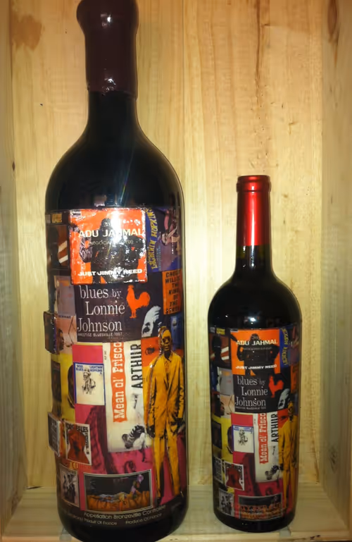 Item #39593655939985855129749082379850820769736281827755441986965108886273934754792 Media