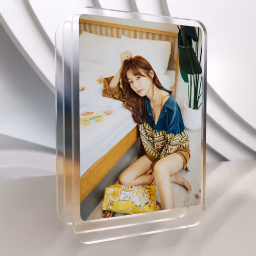 Item #11656861299974383960277167230667489495469695344262245178377042775800562057217 Media