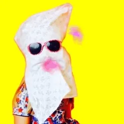napkin girl butterflies 