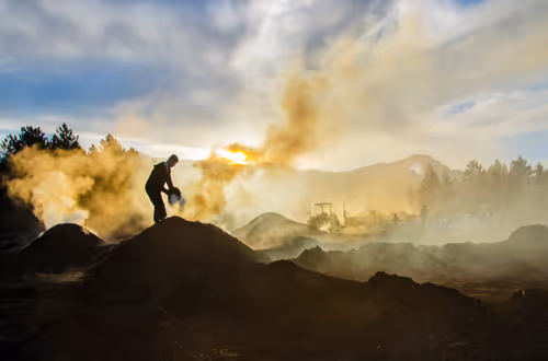 Item #4777519611929848657544171126836398990818391331015320598646886667685698994177 Media