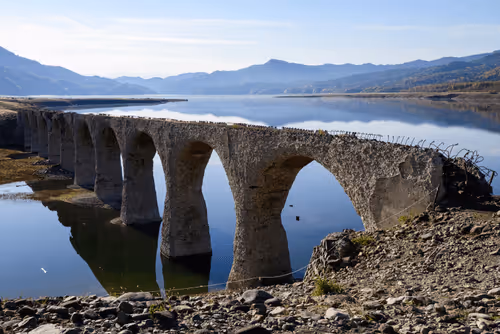 Item #48859137615643323655196029833503422829626660192385446551357751582056633073665 Media