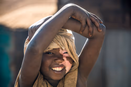 Item #50027882237522295676960542276708360859068113986169674979910833955883236458497 Media