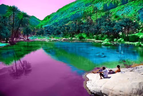 Item #48221655060165642380448472630948772890272113275343998956357958994604219957249 Media