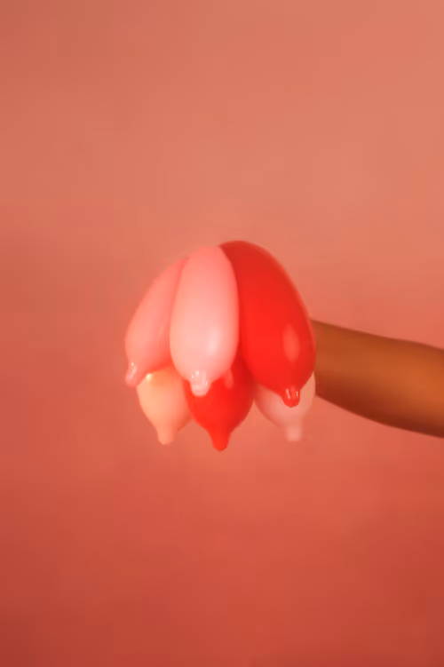 Item #59322478505562103206943834534959149649327924503749093433269056272702487134209 Media