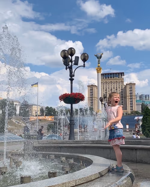 Item #98005874063086952784788628439197826676066382464840560618238063444043614912513 Media