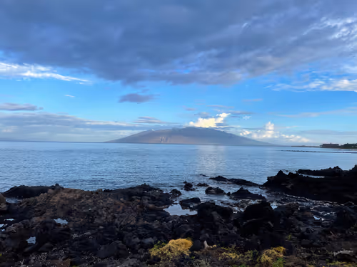 Item #103478439524768864442959373510033945590872230740400056418808036728221489692673 Media