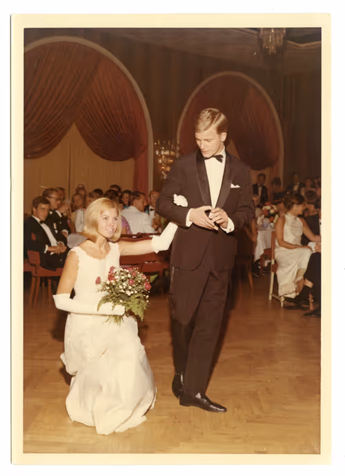 Item #1727321609170803446330169764238275162325635957193188025819978936641554219009 Media