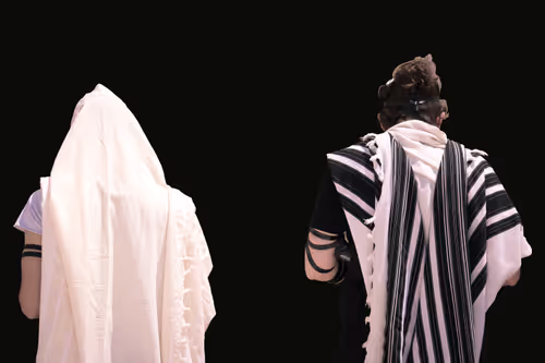 Item #109060980597541107903071896609523286287932061666845086400656982038761112076289 Media