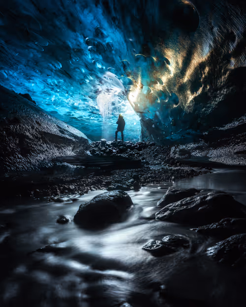 Item #114839972827623712708013671075158040795349391044792840902462665181009016782849 Media