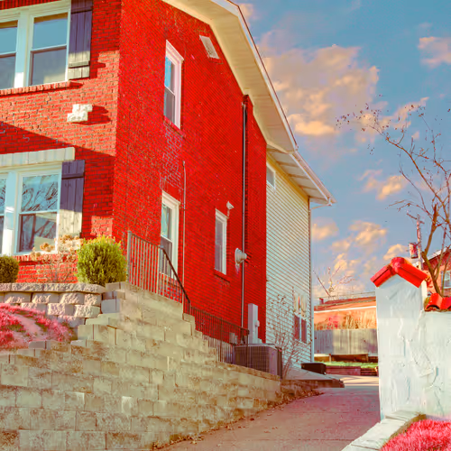 bricks in crimson