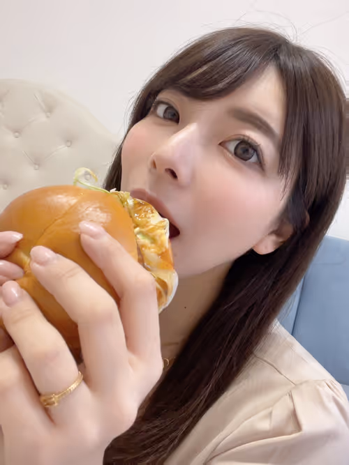 Item #84121289081958468684343997734683858451826841711285640041724668555603203850241 Media