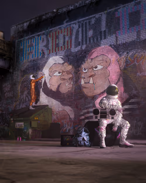 Item #4332974255790561503791691616364896558602046097032615116929669828787153403910 Media