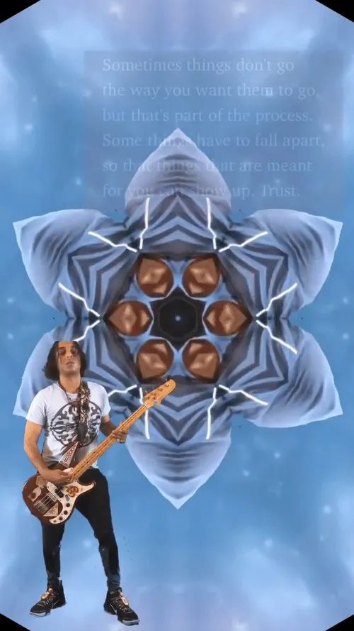 Item #82240568285657350094227215945383554357299527627697379729905397808033655947265 Media