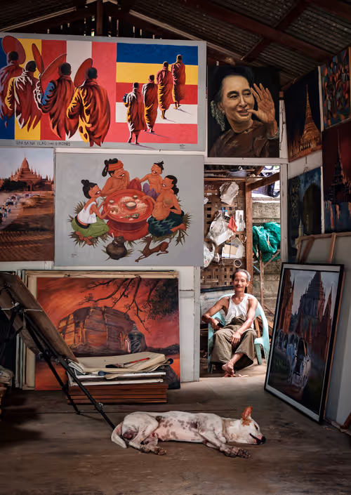 Item #114974092419654441625039525082503759617629202039134402031854666271394497560577 Media