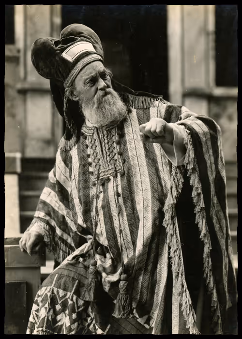 Item #53706928691254762146415968452705327218732098500173756141491068750748813623297 Media