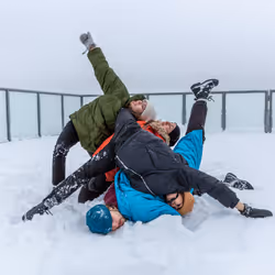 94745967520971096604057728122660795152210802931068623242205408472157403480065