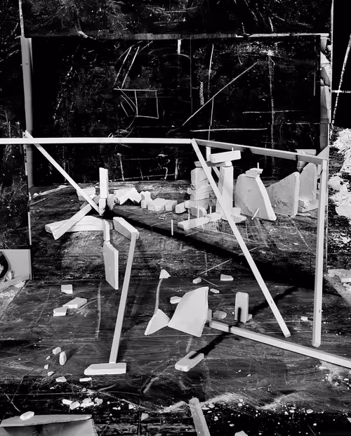 Item #70994132290544440633703364096786000569180114204876345233554070940049066688513 Media