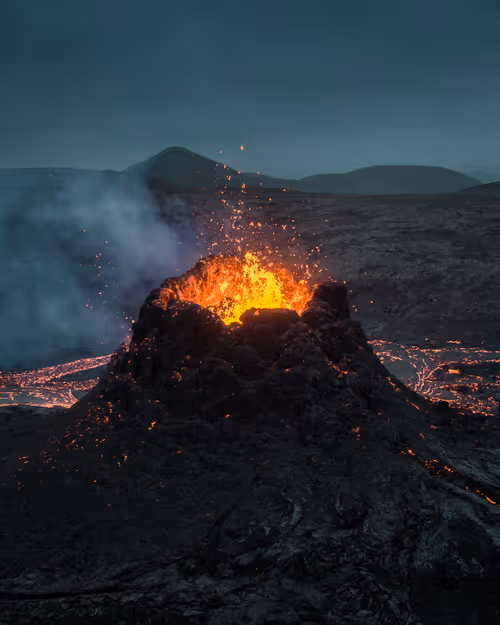 Item #71348397378810690825618428912408306798479722983811327082816877757577587326977 Media