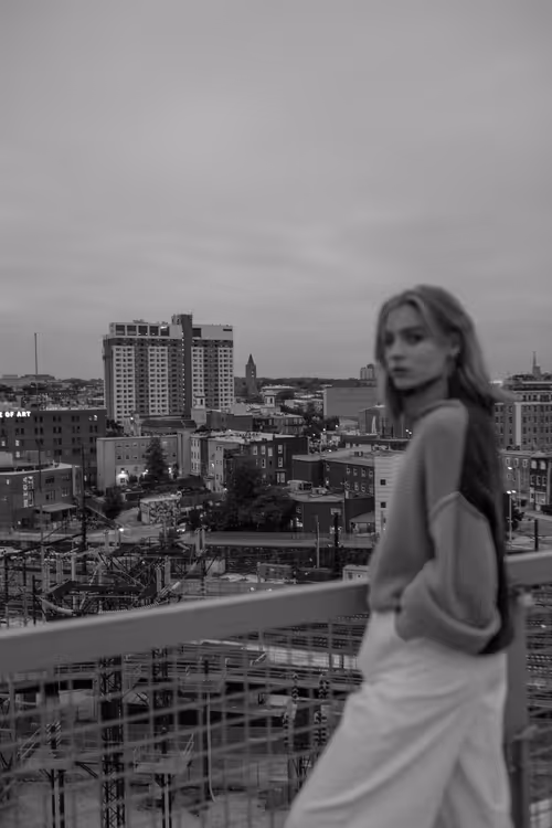 Item #49247476935067578568194413039611584540115636094576503484861724109428347633665 Media