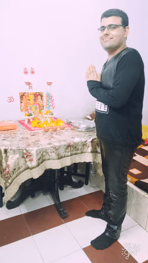 Item #63389622150095133752134319112530935475982121592392805664527527847101777051649 Media