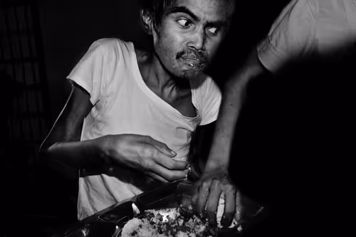 Item #70709754809106811392742252516309767364027137377467956991874521143407535980545 Media