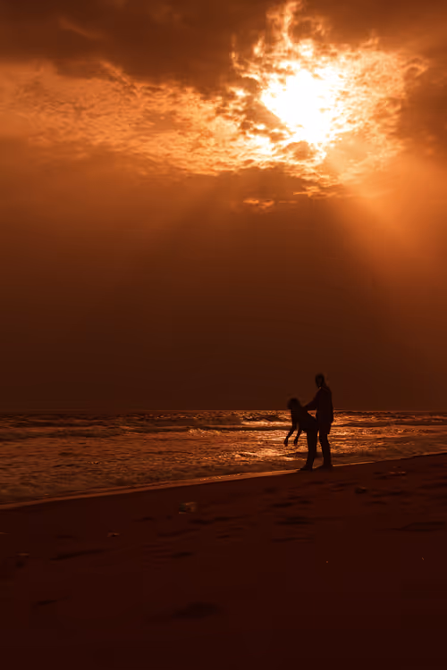 Item #15857799475399119701847183693940260890701179784496553029705357694572374786049 Media