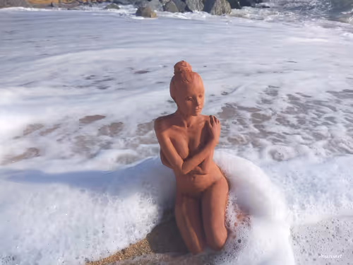 Item #40969379584945874596120487897404382191392588277214964181770257378701205307393 Media