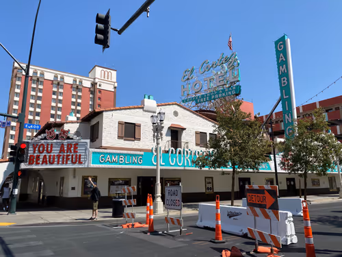 Item #48586363759381503143042118242978001323751418884239391505407157626632132362241 Media