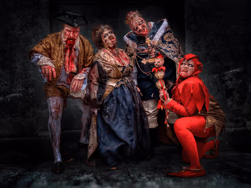 Item #18919836519826398434351315919432776993823623582034791784724945895327933661185 Media