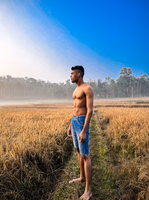 Item #111882874370957558810680565141752183929504286661147216802876156177790365859841 Media