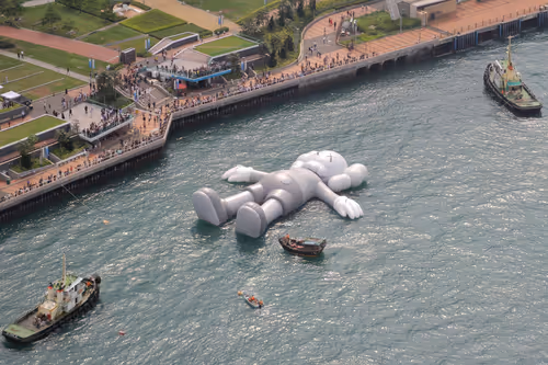 Item #19893620411173708484389474423476488953188684372607332703732561747066774093825 Media