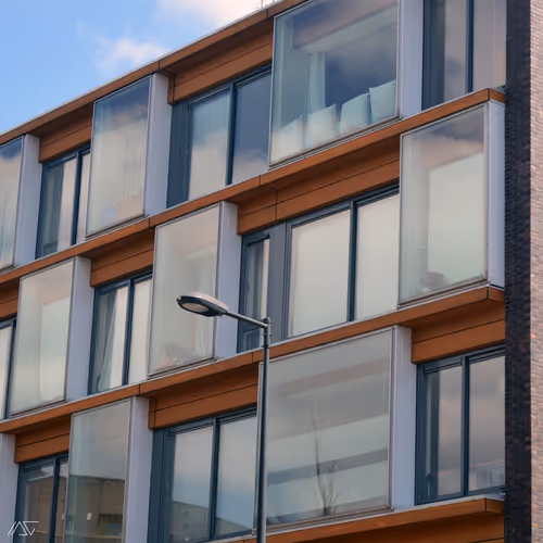 Item #34074302066752213715126654038462946332588047310136711959584651166349430620170 Media