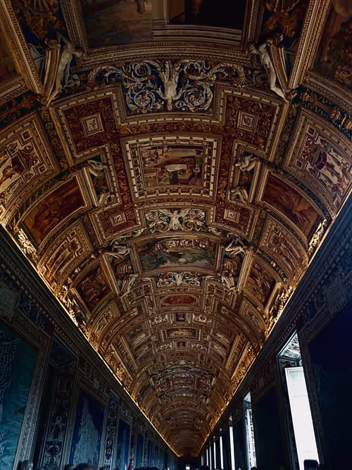 Item #85194694313482311992552065383091349733229460472009518407910609783823477506049 Media