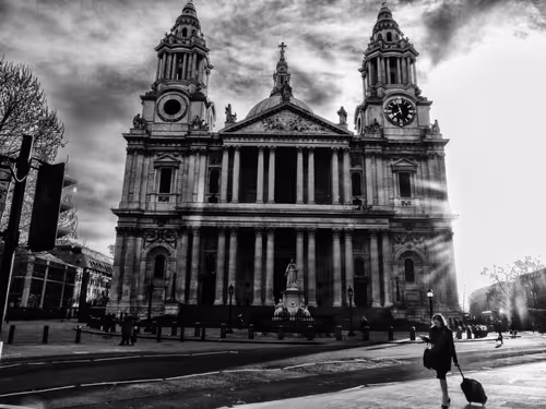 Item #88374127592991394625945705533029018802146106768942898408847956382211654025219 Media