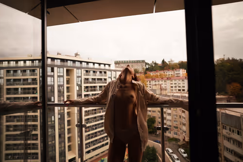 Item #59591851924691544541695429619842258818989207574628037204564951057367035805697 Media