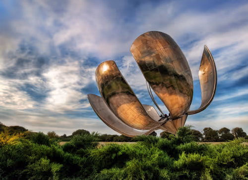 Item #96475701516811371815276227977766131962669887094423874457871336919098449723393 Media