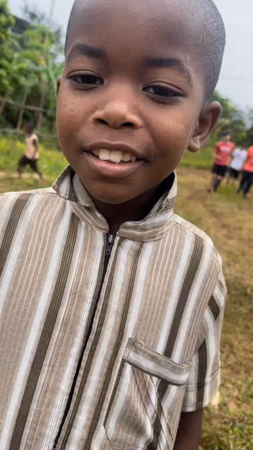 Item #56530305856873044538432398284863534629258124797706589154643470584680913305601 Media