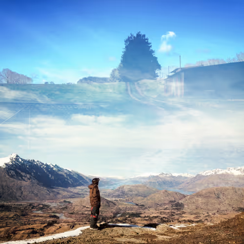 Item #59100591460969090848093152469102707440885830414673782650703488592940665667585 Media