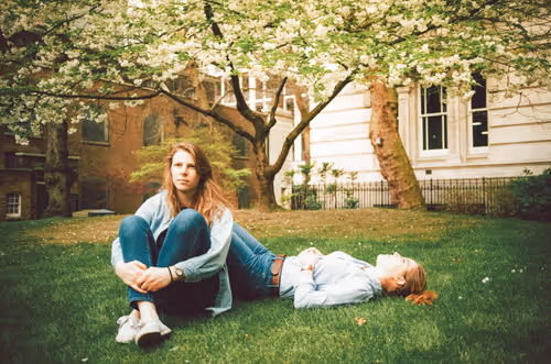 Item #43510673518865722071852974140045267227377703684742026118678099363871988908033 Media